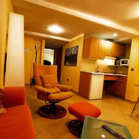 Turisticos Centro Apartment Granada